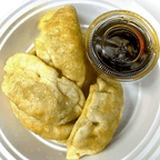 Best Fried Dumpling (6) 锅贴 in Aberdeen, NC